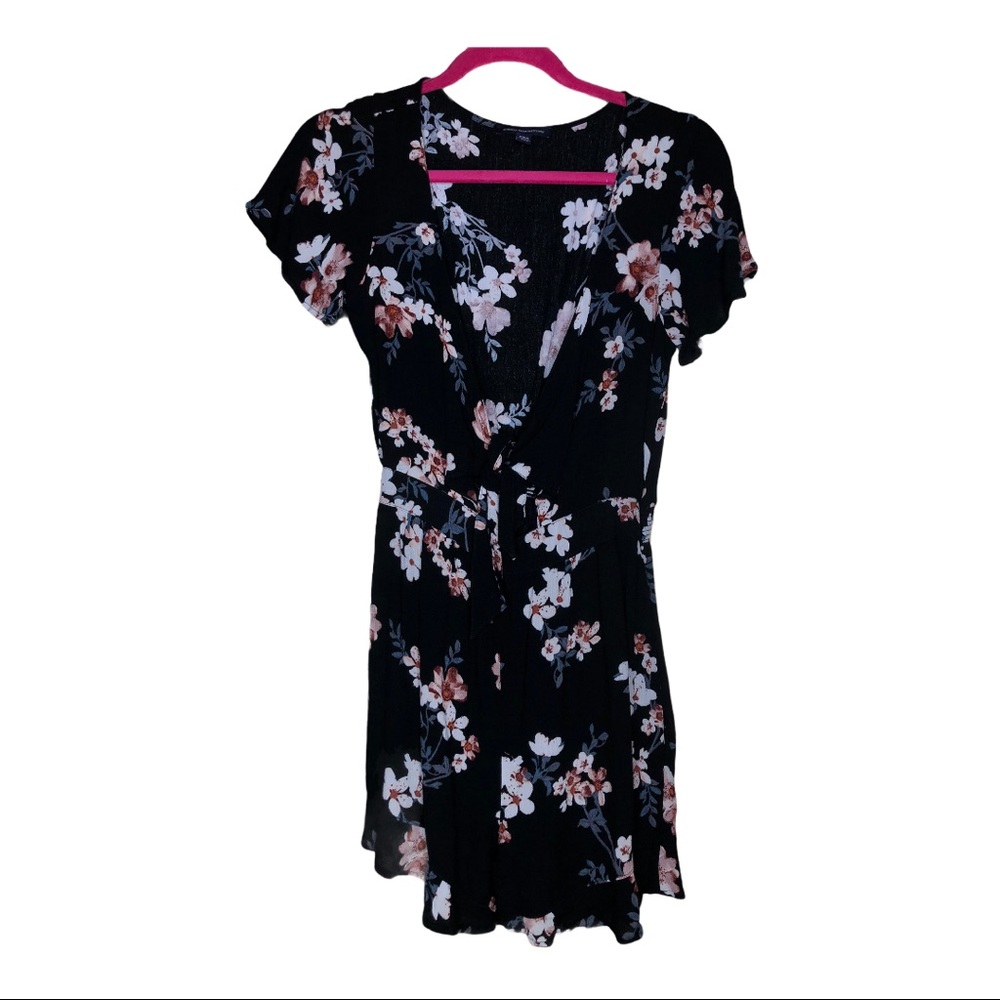 American Eagle Women’s Dress Size Medium